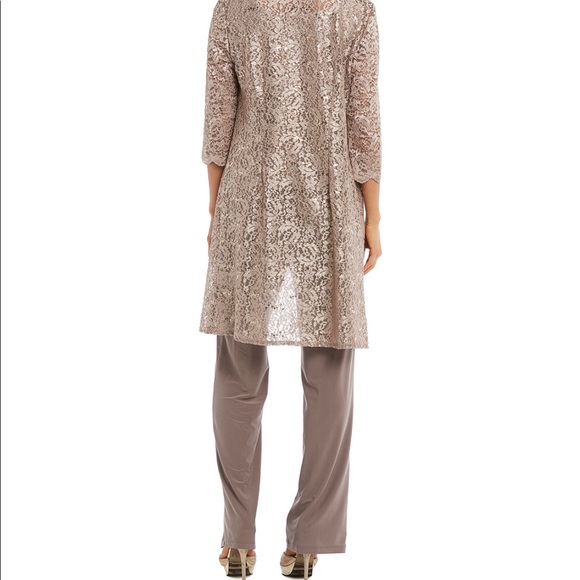 R & M Richards Champagne Pants- Mid-rise Sz 18 - Picture 4 of 6